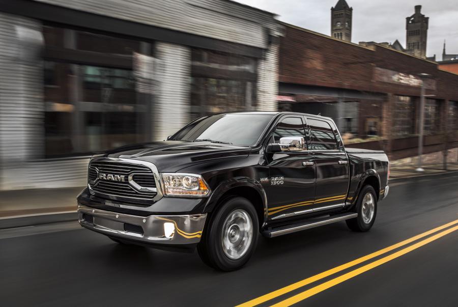  Dodge Ram 1500 Laramie Limited Crew Cab 2015 года  (фото 10 из 46)